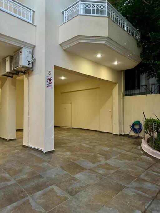 Apartment Family 2
